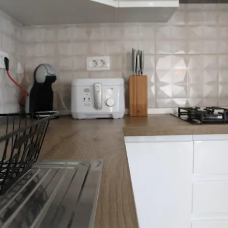 Вилла Stone House Karlo Бибинье