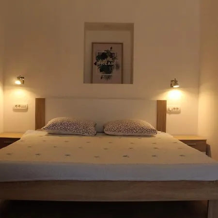 Villa Stone House Karlo