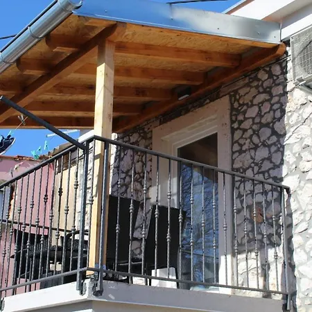 Stone House Karlo * Bibinje